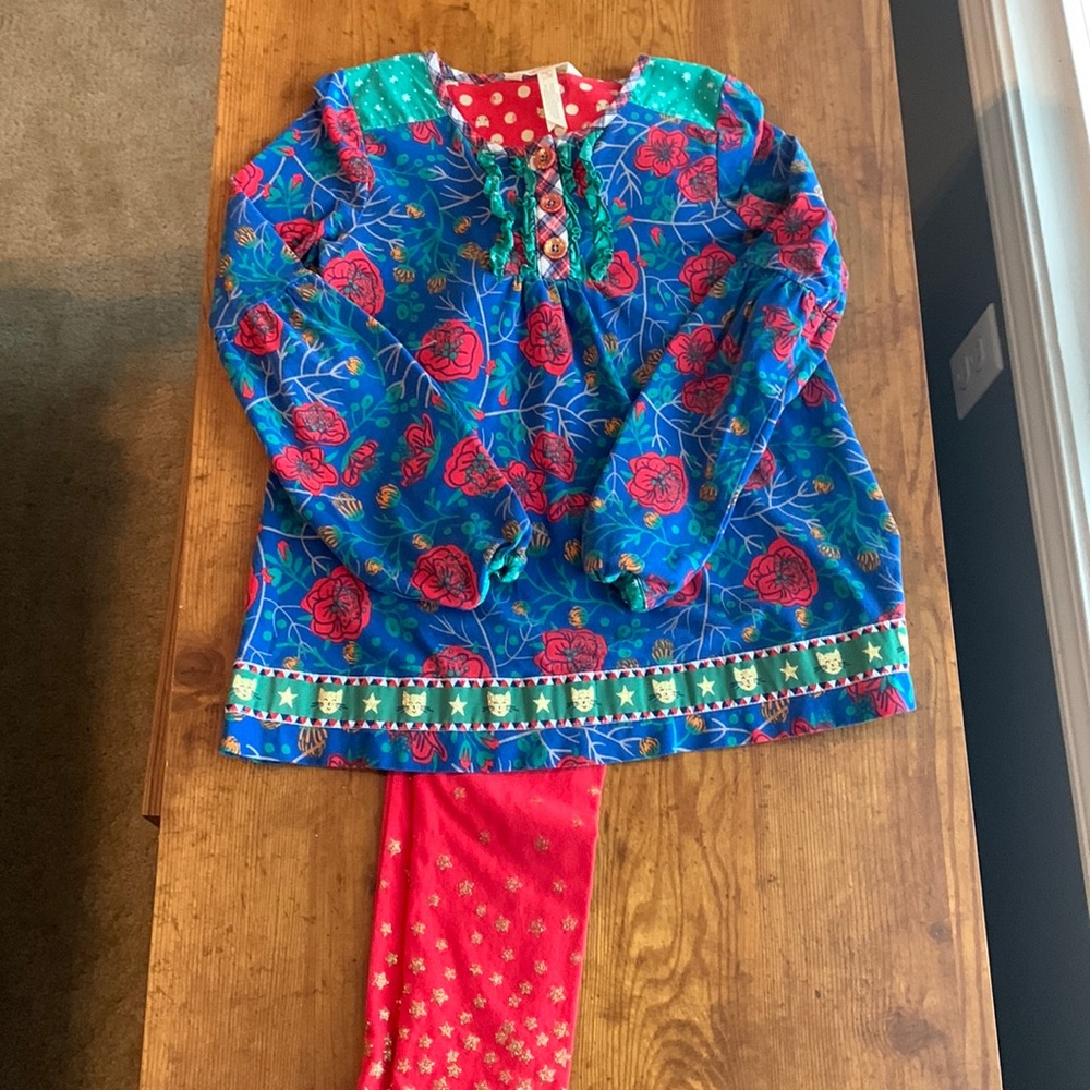 Girls Size 8 Matilda Jane Christmas Top and Leggings
